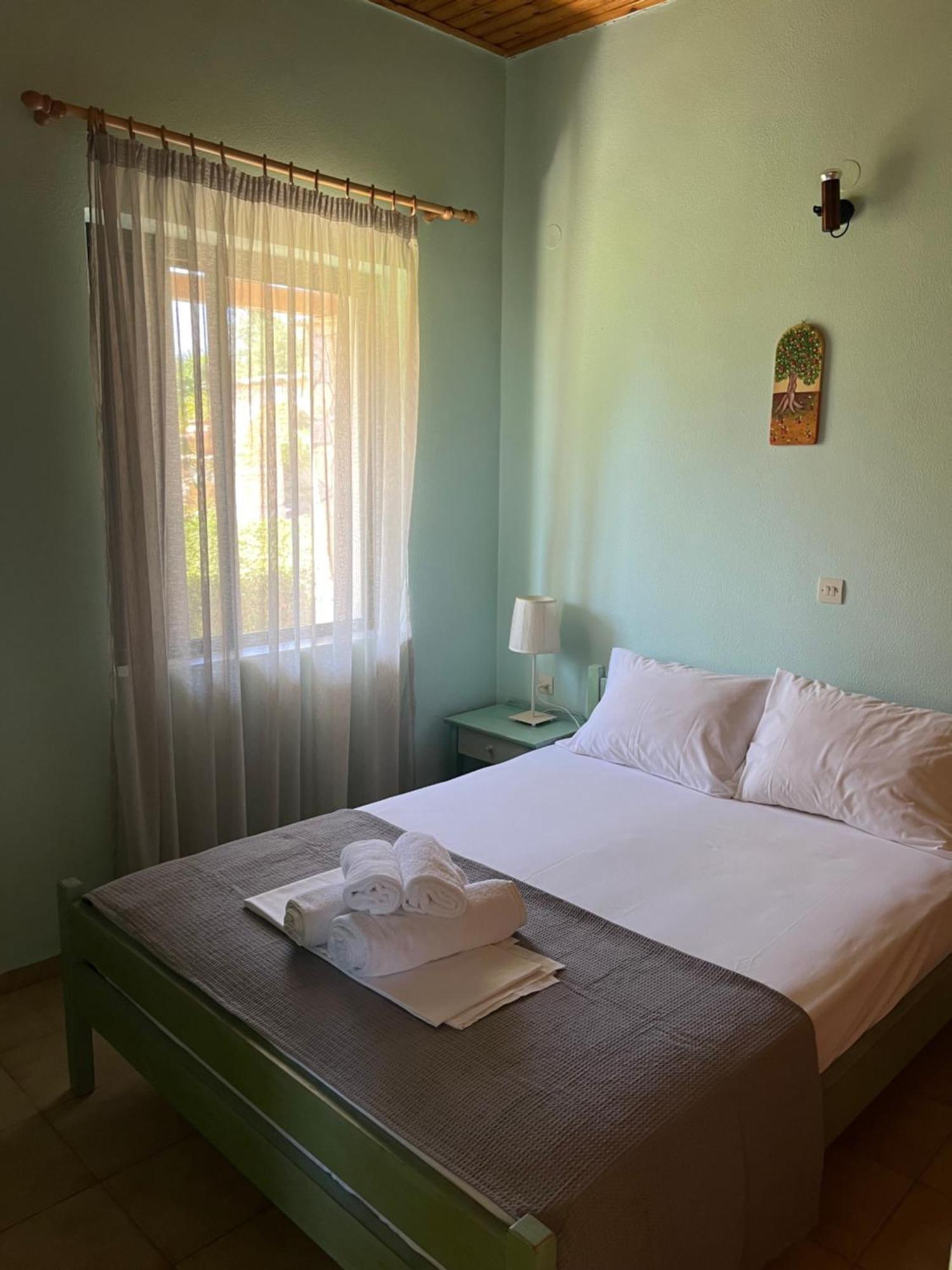 9 Muses Villas Chrani Extérieur photo