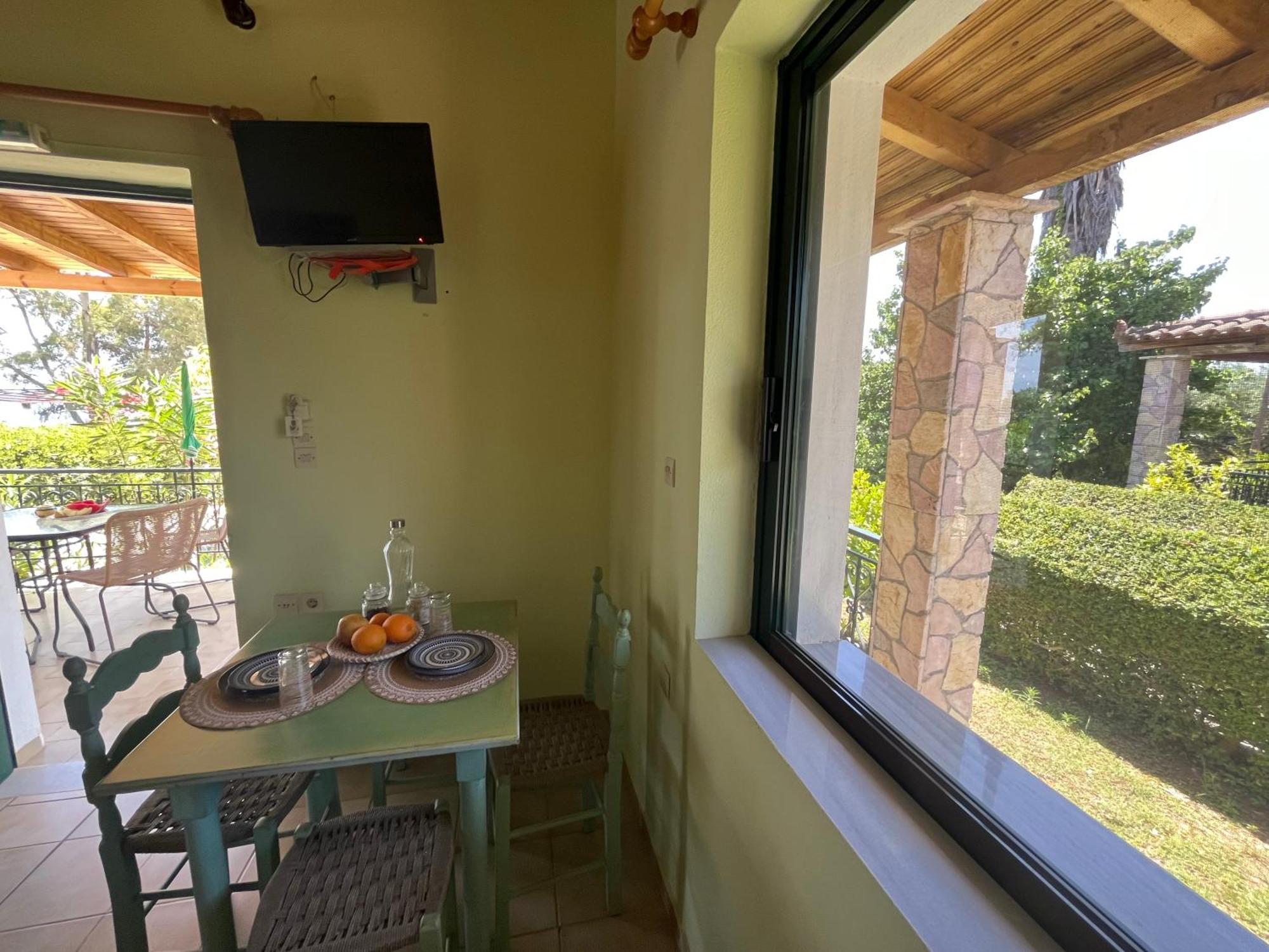 9 Muses Villas Chrani Extérieur photo