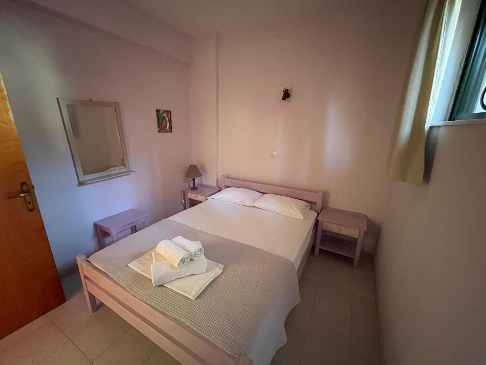 9 Muses Villas Chrani Extérieur photo