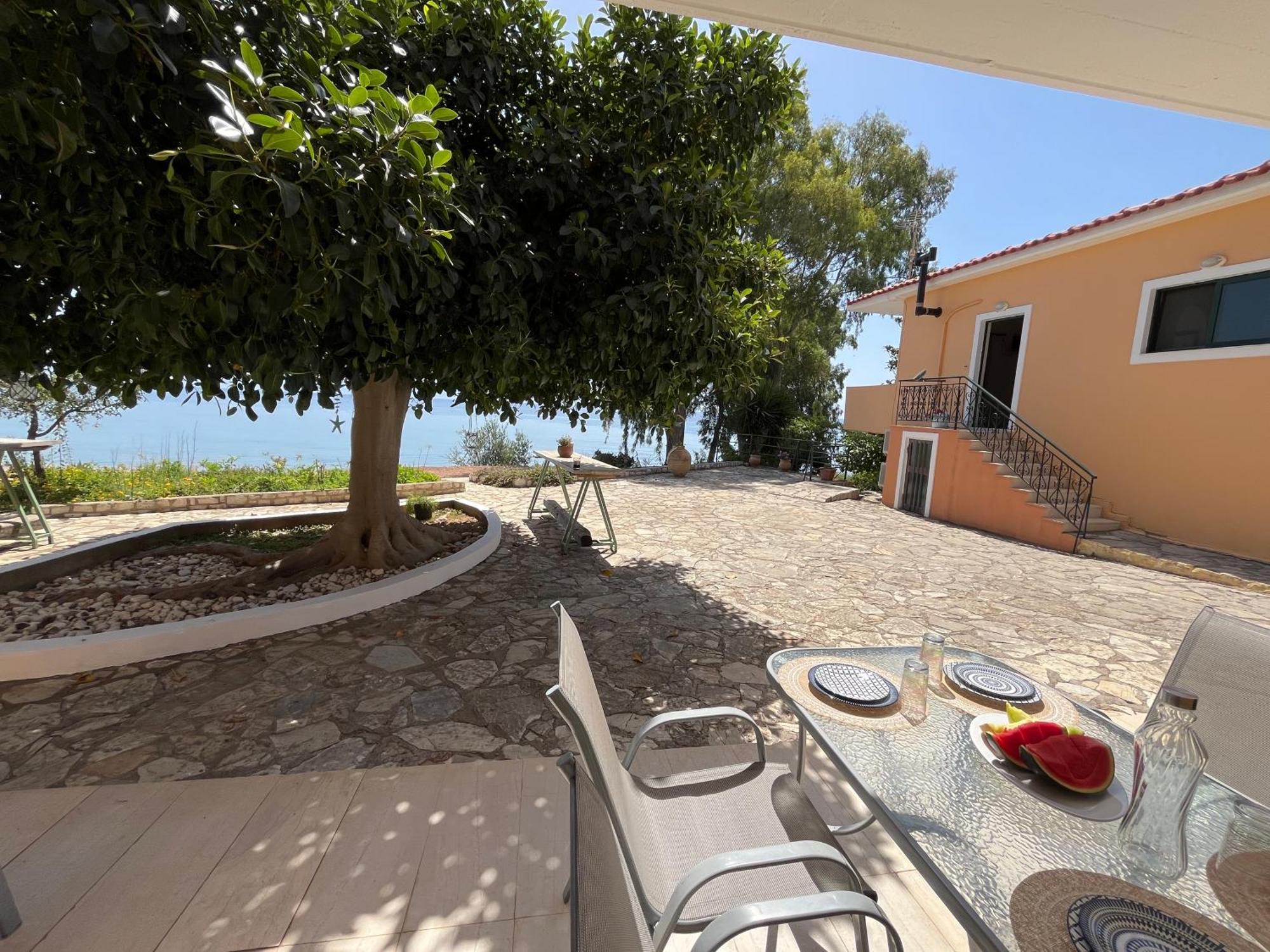9 Muses Villas Chrani Extérieur photo